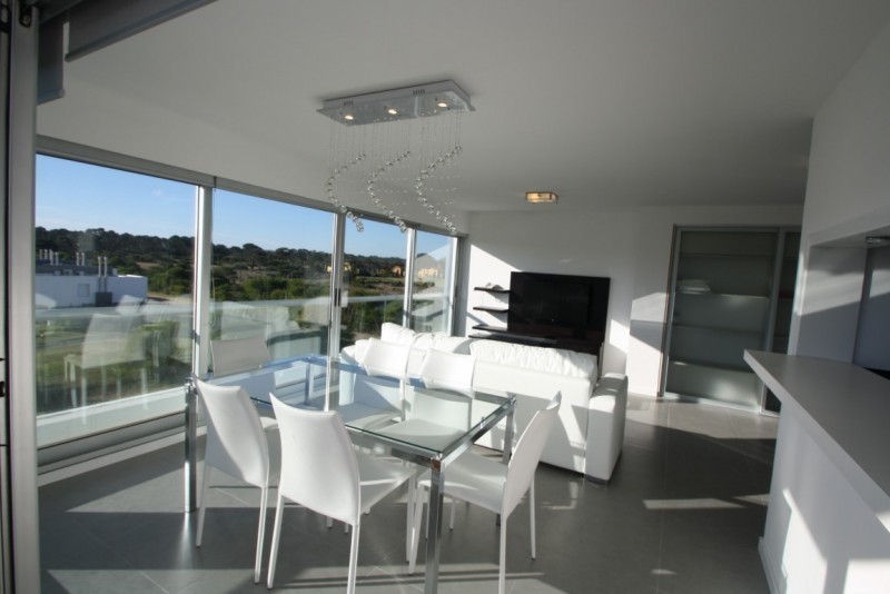 Apartamento en alquiler en Brava 